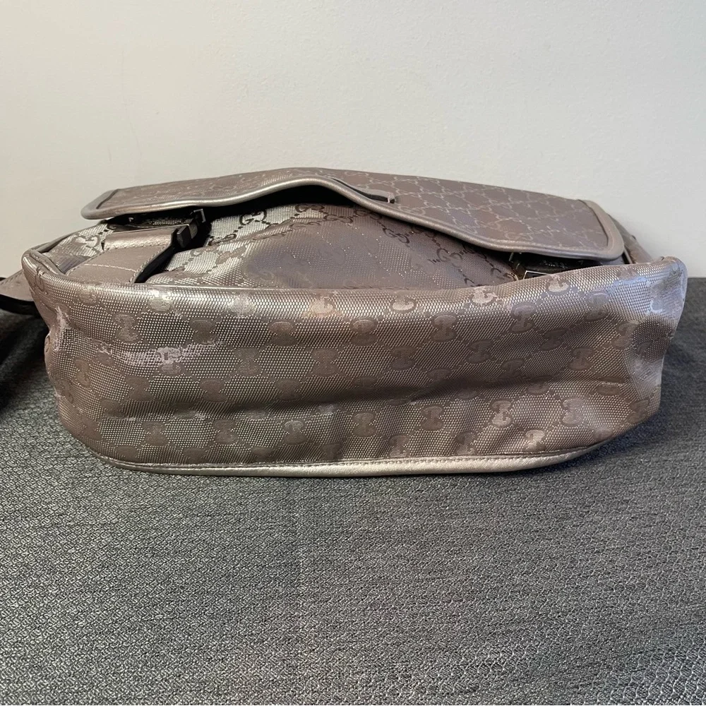 Gucci Imprime Coated Canvas Buckle Flap Messenger Bag - Metallic Gray - Preowned